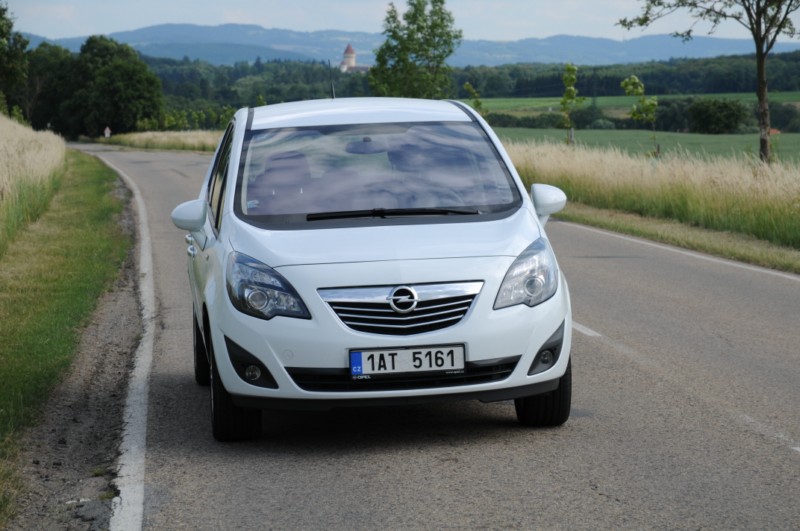 Opel Meriva Cosmo 1.4 Turbo – pro mladé rodiny